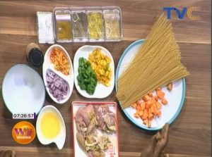 How To Prepare Spaghetti and Yaji Infused Chicken Curry | Wake Up Nigeria